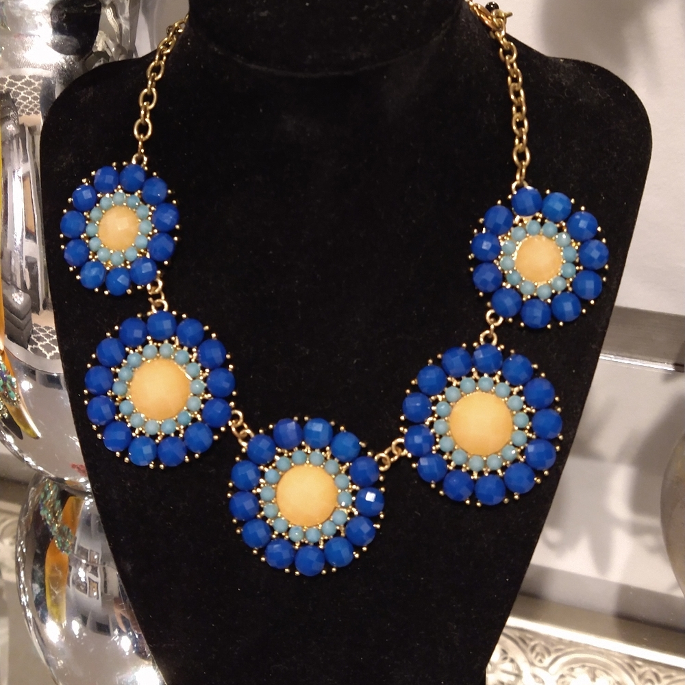 Statement Necklace Beautiful Blue - image 1
